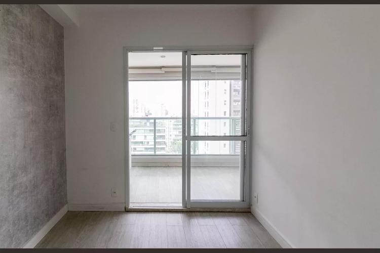 listing-img