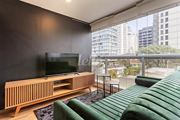 listing-img