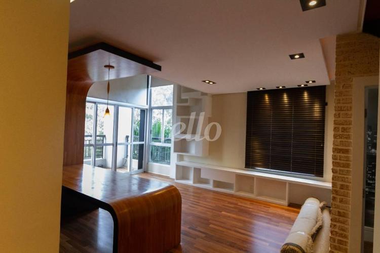 listing-img