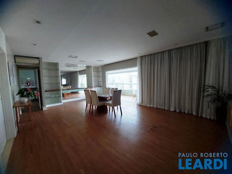 listing-img