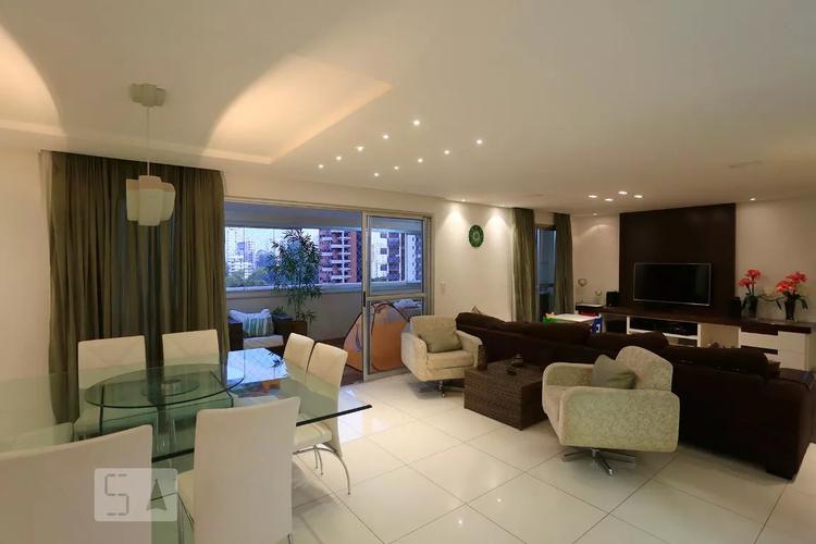 listing-img