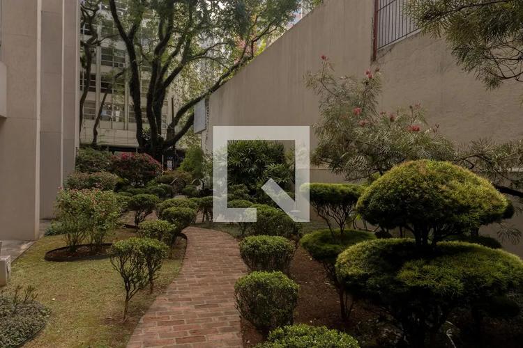 listing-img