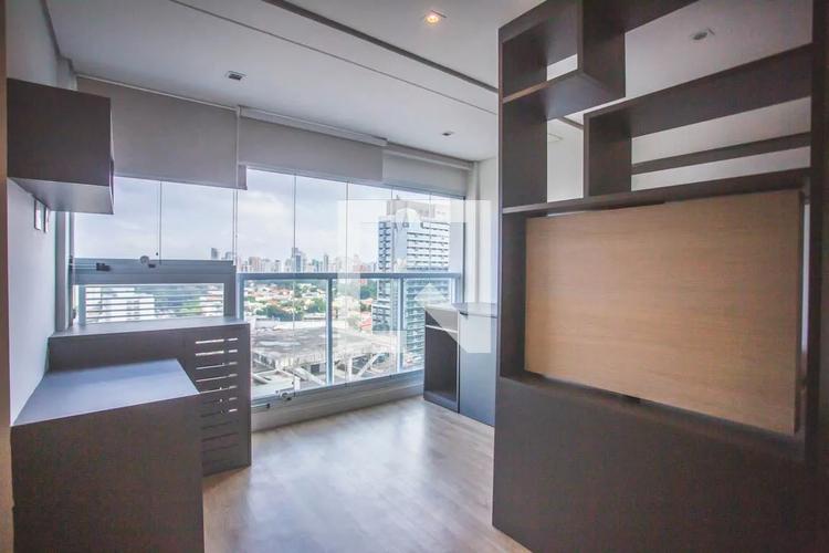 listing-img