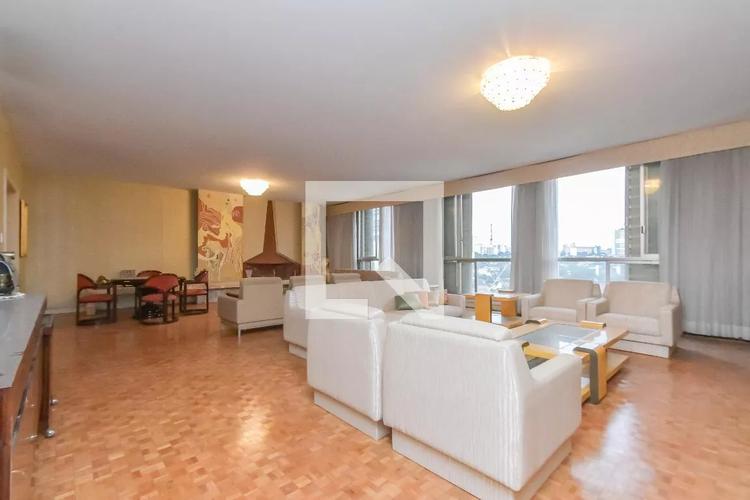listing-img