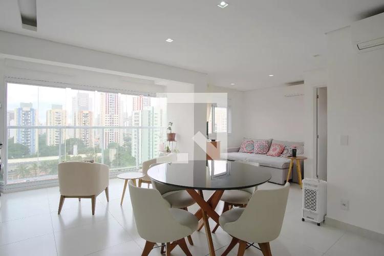 listing-img