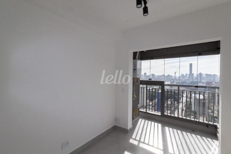 listing-img