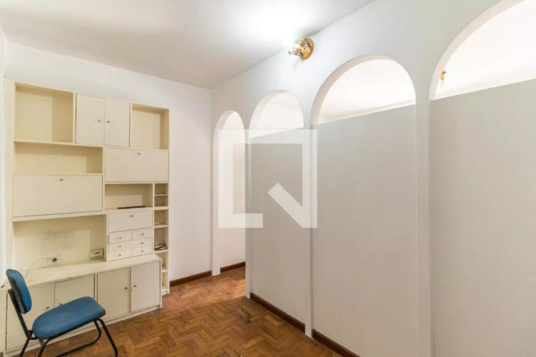 listing-img