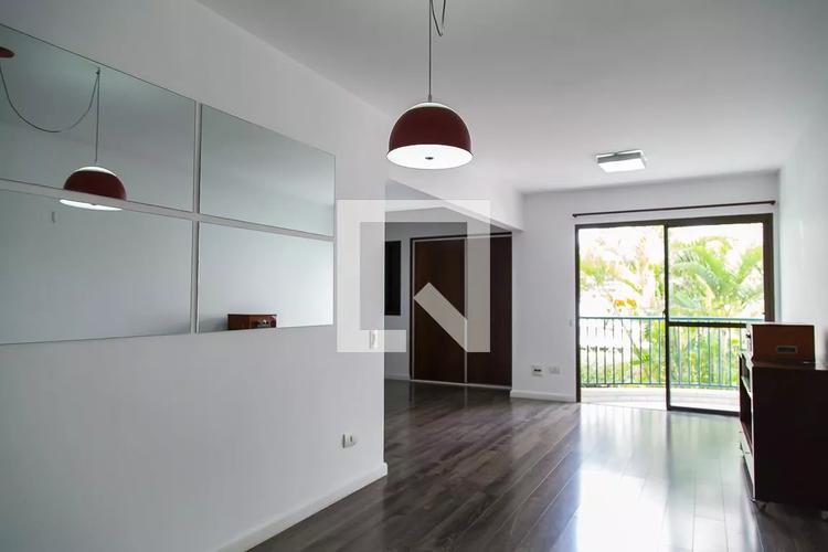 listing-img