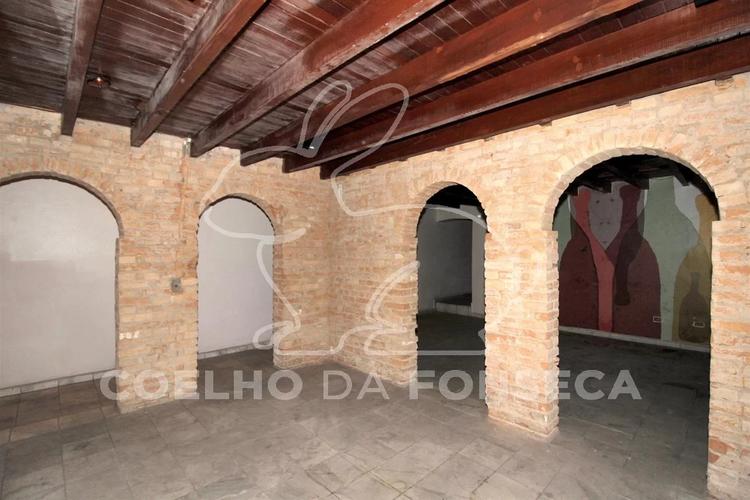listing-img