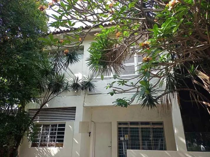 listing-img