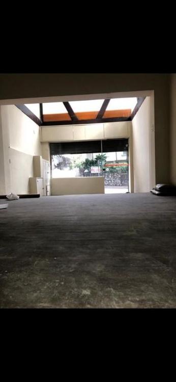 listing-img