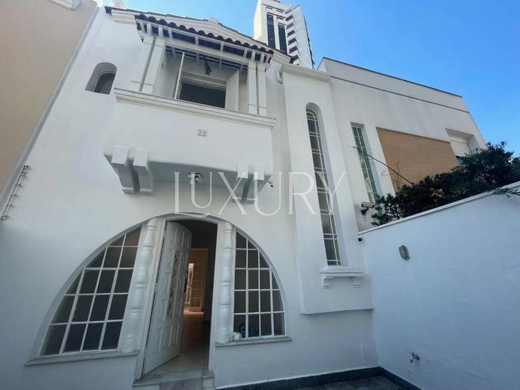 listing-img