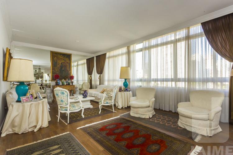 listing-img