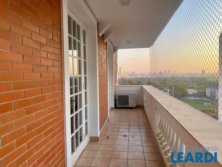 listing-img