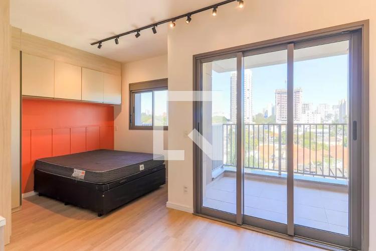 listing-img