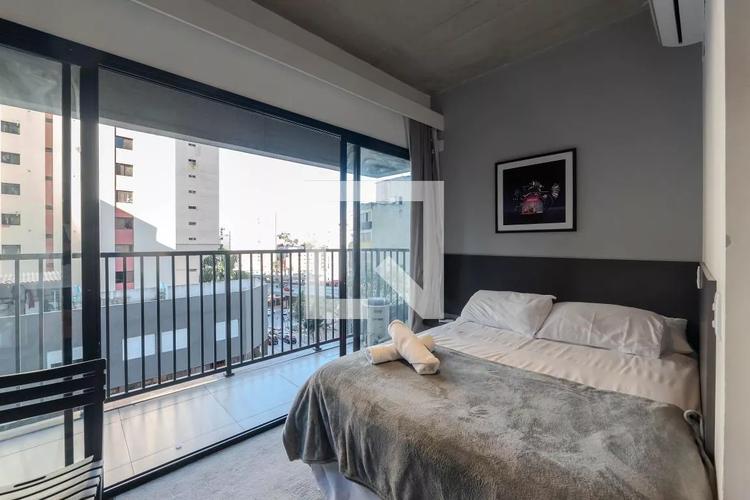 listing-img