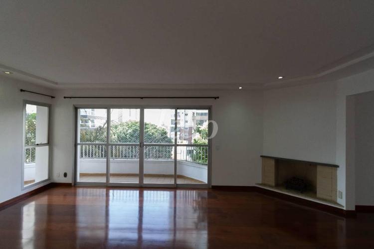 listing-img