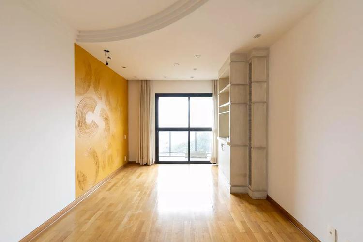 listing-img