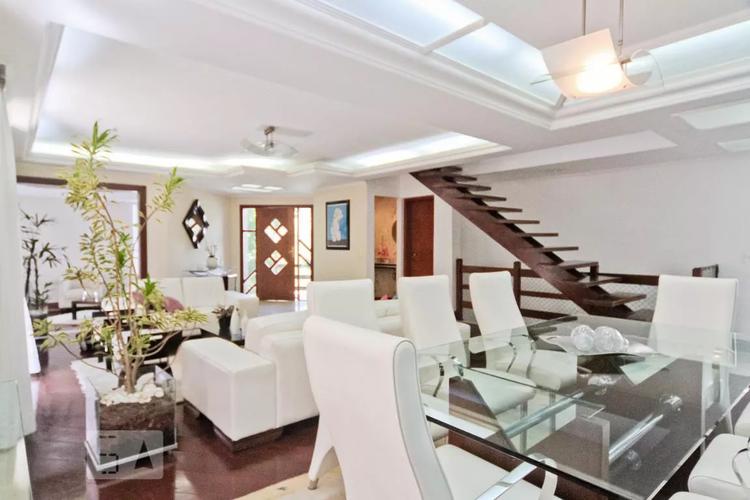 listing-img