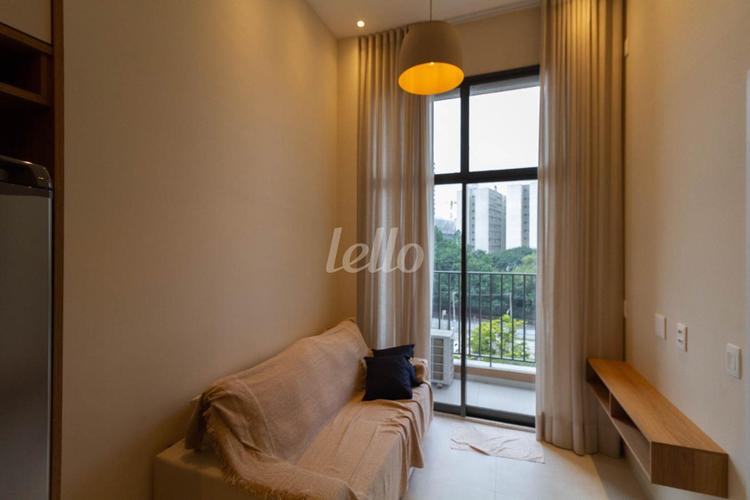 listing-img