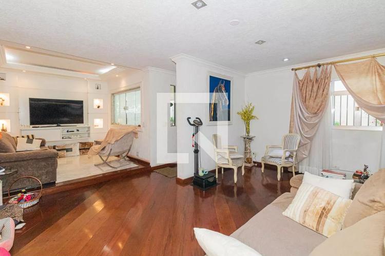 listing-img