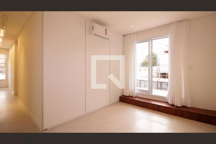 listing-img
