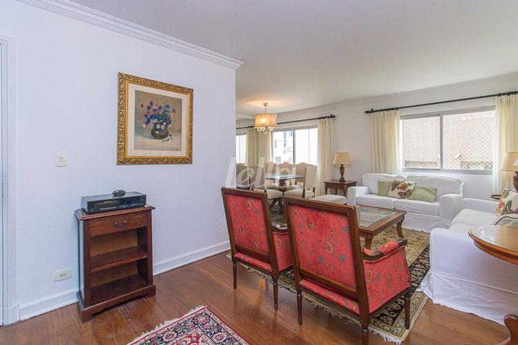 listing-img