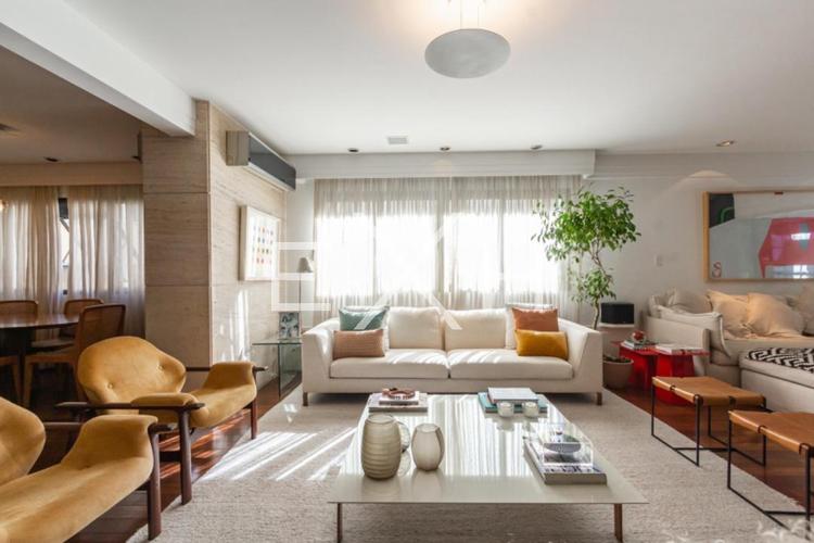 listing-img