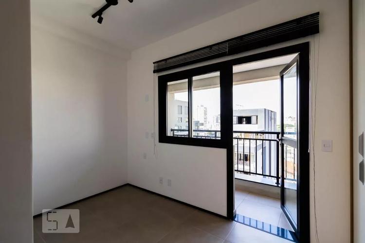 listing-img