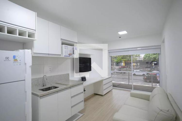 listing-img