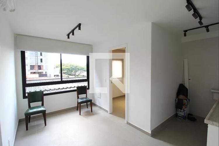 listing-img