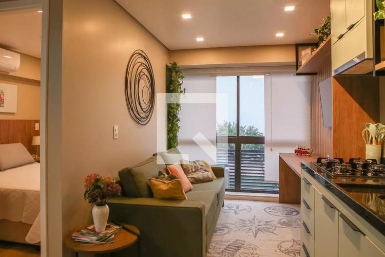 listing-img