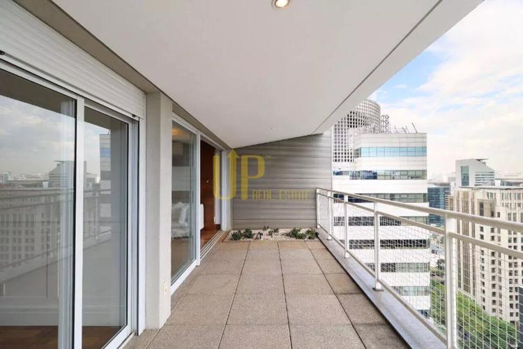 listing-img