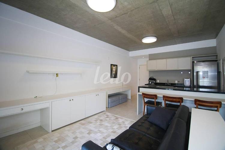 listing-img