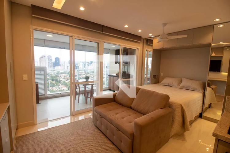 listing-img