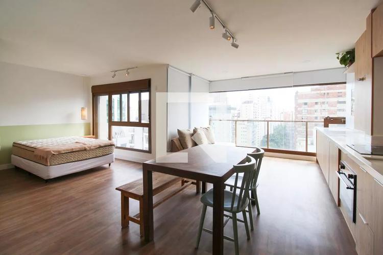 listing-img