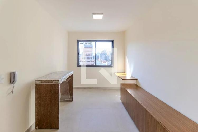 listing-img