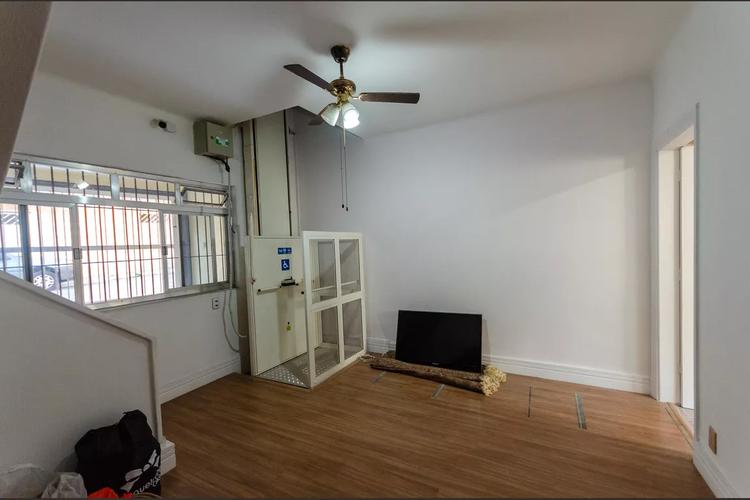 listing-img