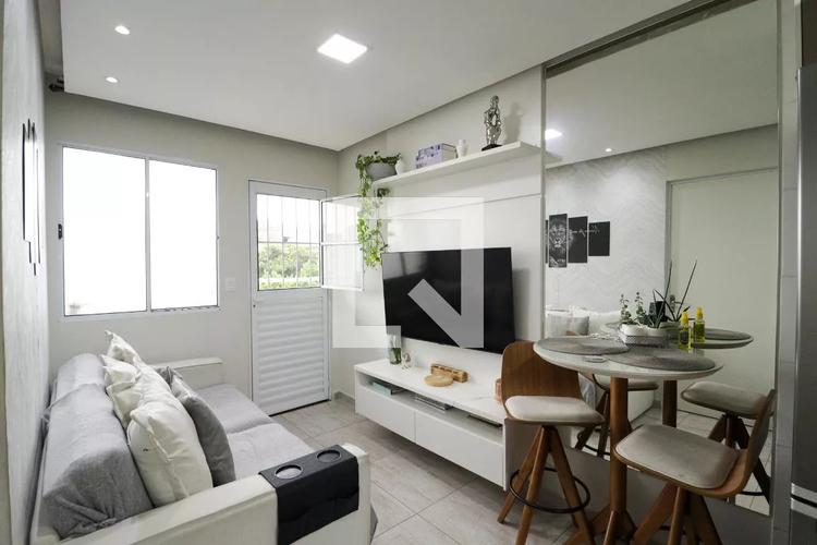 listing-img