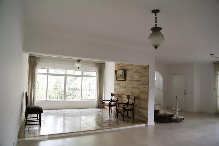 listing-img