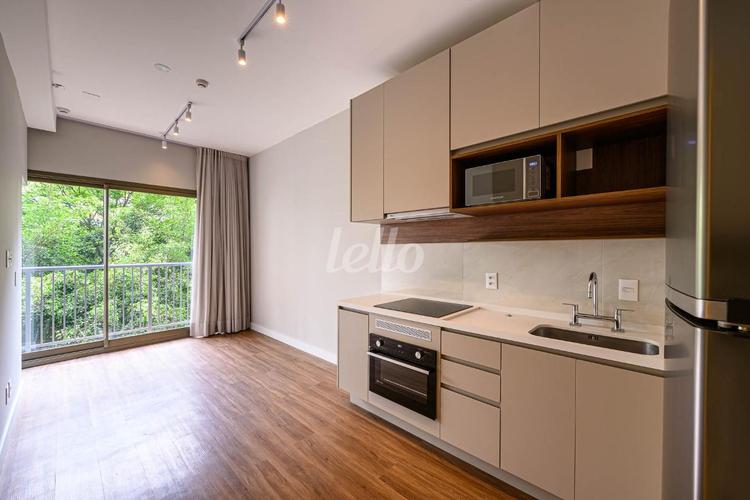 listing-img
