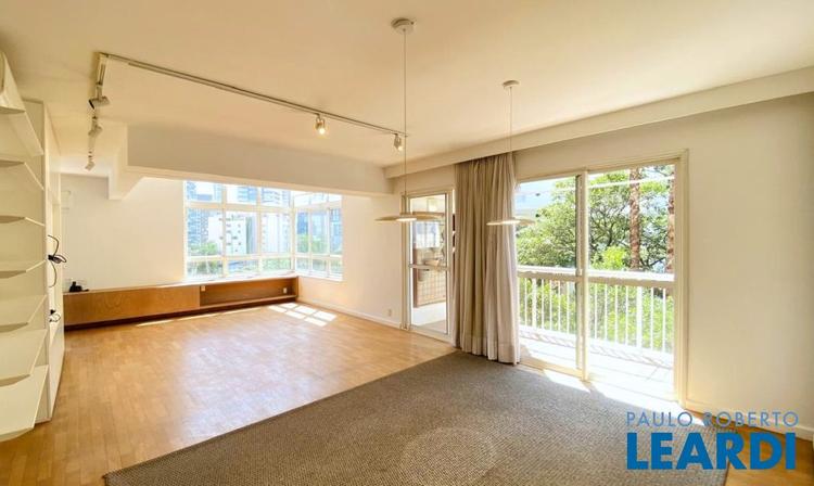 listing-img