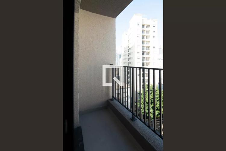 listing-img