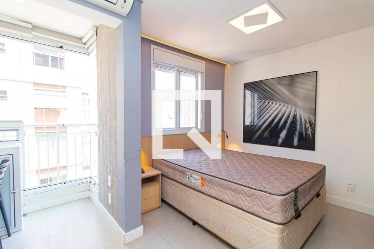 listing-img