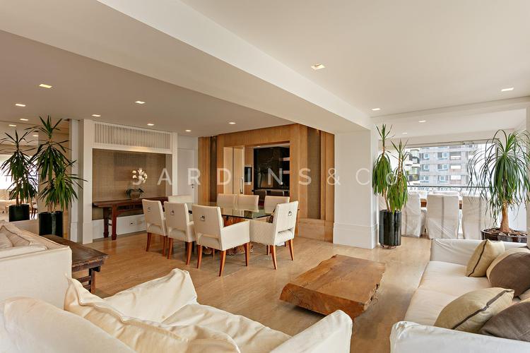listing-img