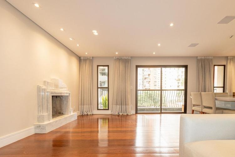 listing-img