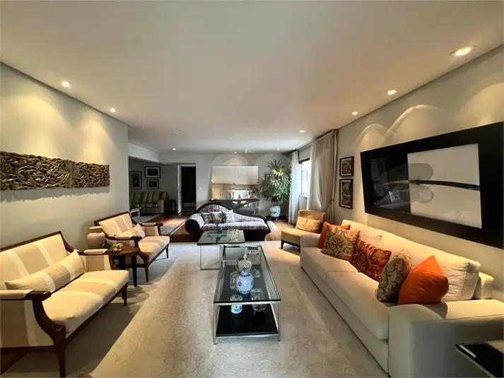 listing-img
