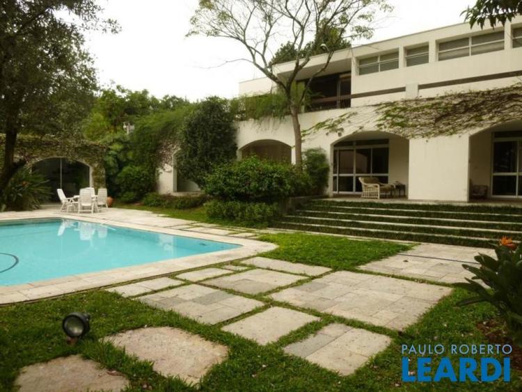 listing-img