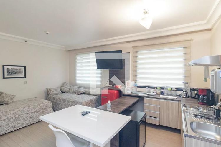 listing-img