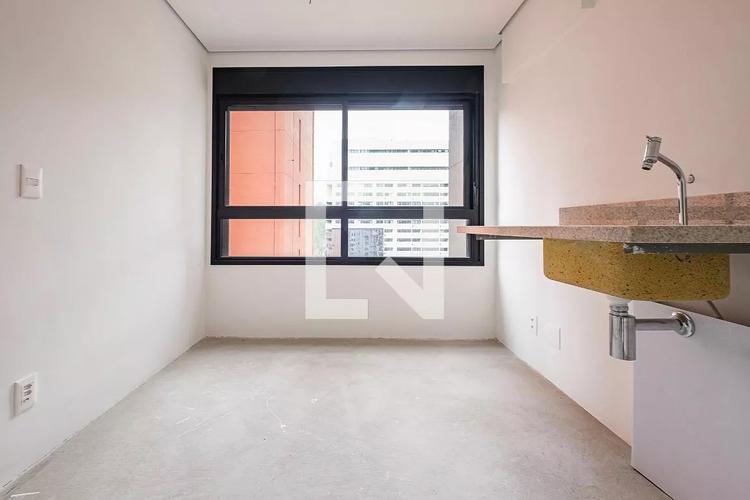 listing-img